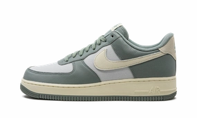 Ready Wear ZipUp Air Force 1 Low LX "Mica Green"