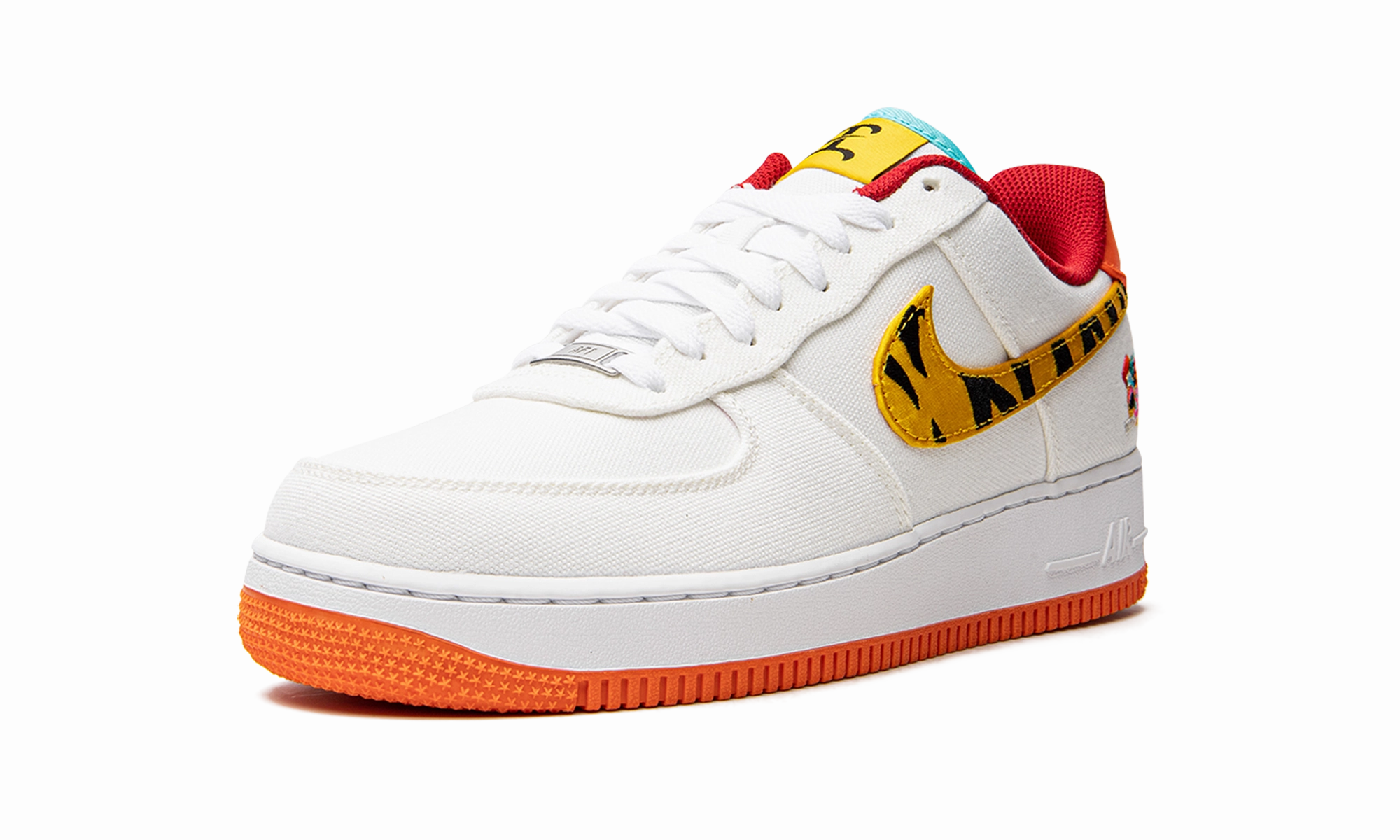 Air Force 1 Low '07 LX "Year of the Tiger" Break Walk