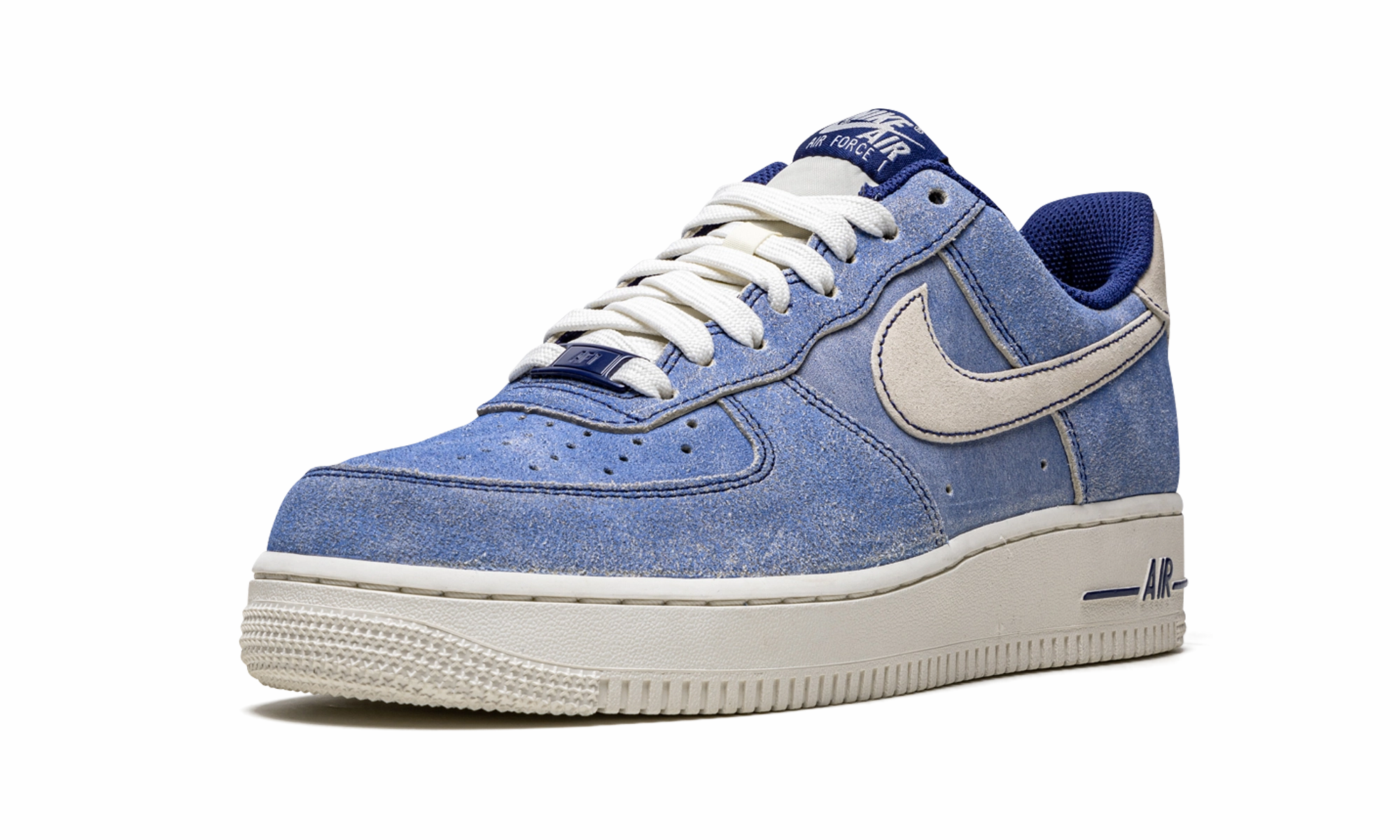 Team Jog Weather Ready Air Force 1 Low '07 LV8 "Dusty Blue"