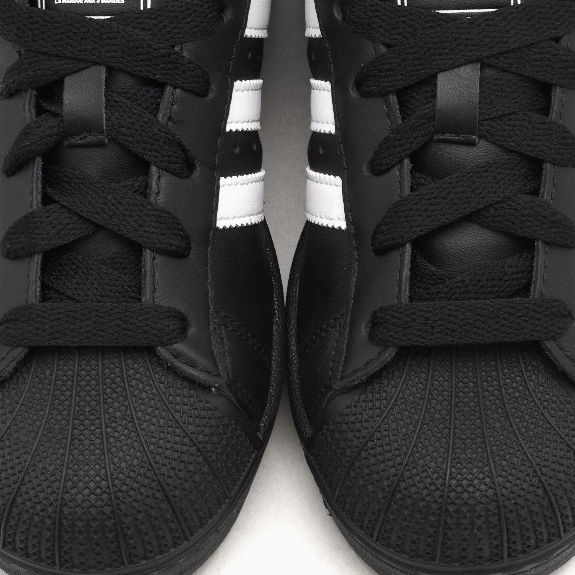 Adidas Originals | SUPERSTAR II { CORE BLACK/CLOUD WHITE/CORE BLACK Machine Washable Fabric Orthopedic Arch Support