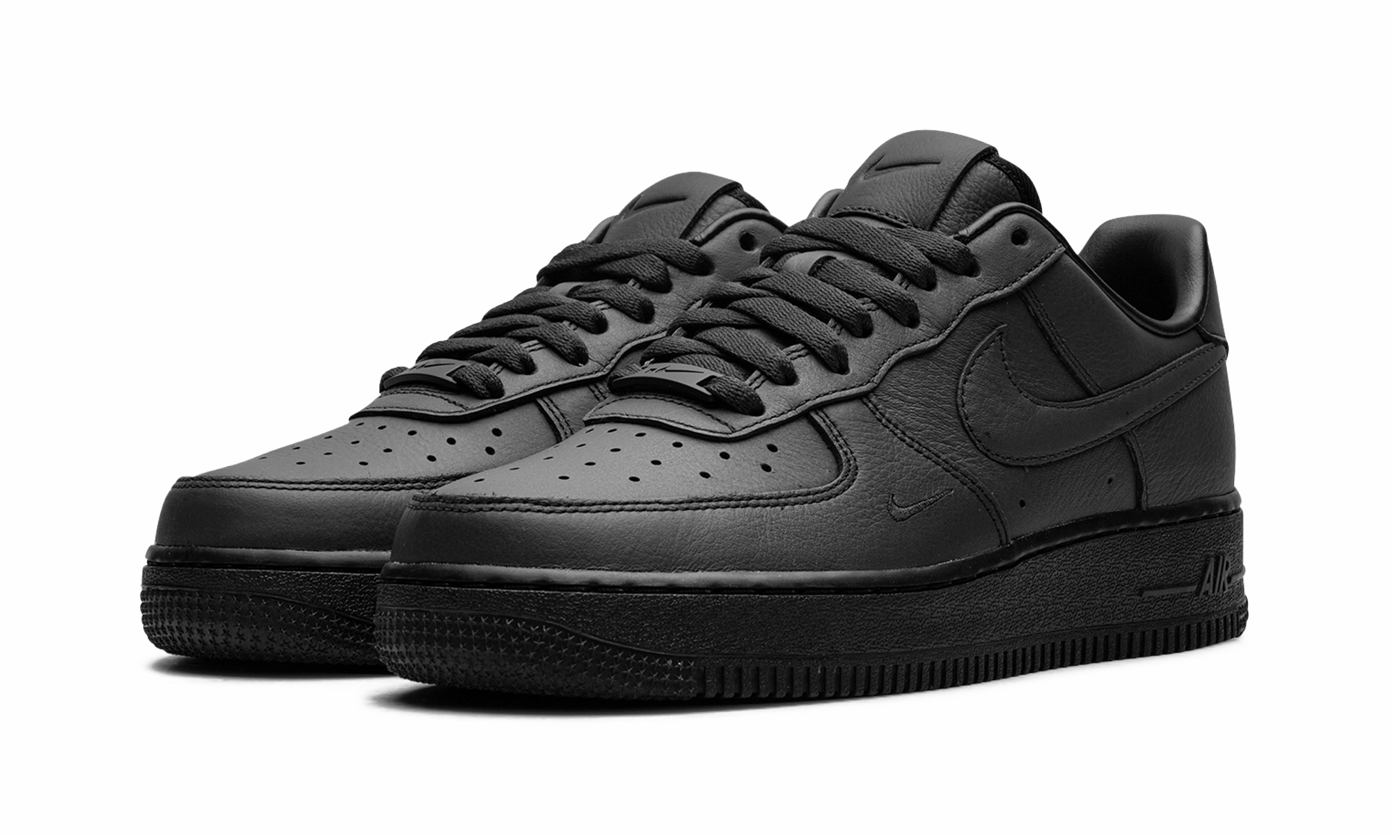 Classic Shoes Air Force 1 Low ".SWOOSH - Triple Triple Black"