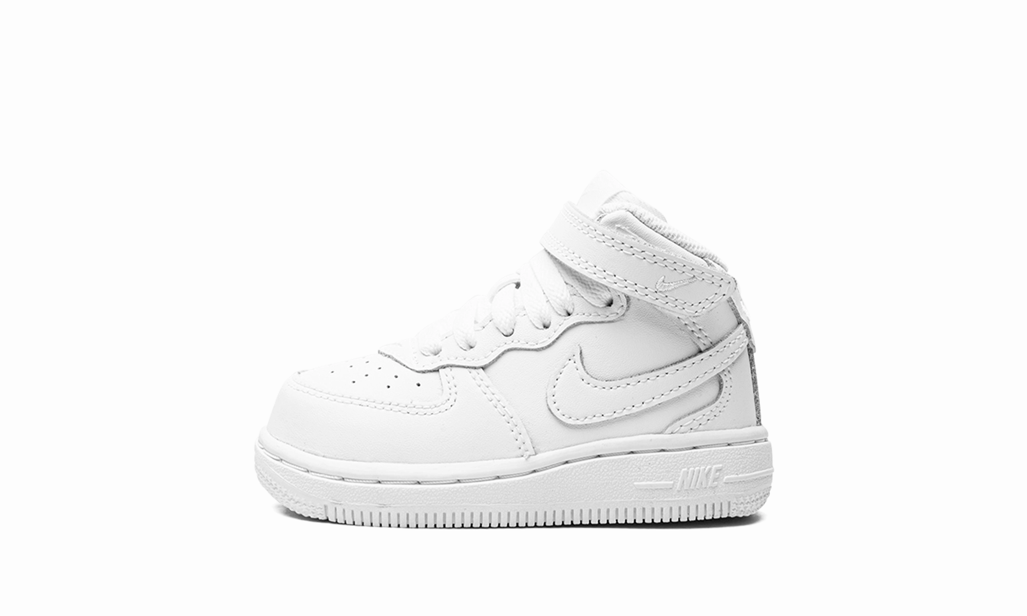 Street Pace Comfortable Foot Air Force 1 Mid TD "White on White"