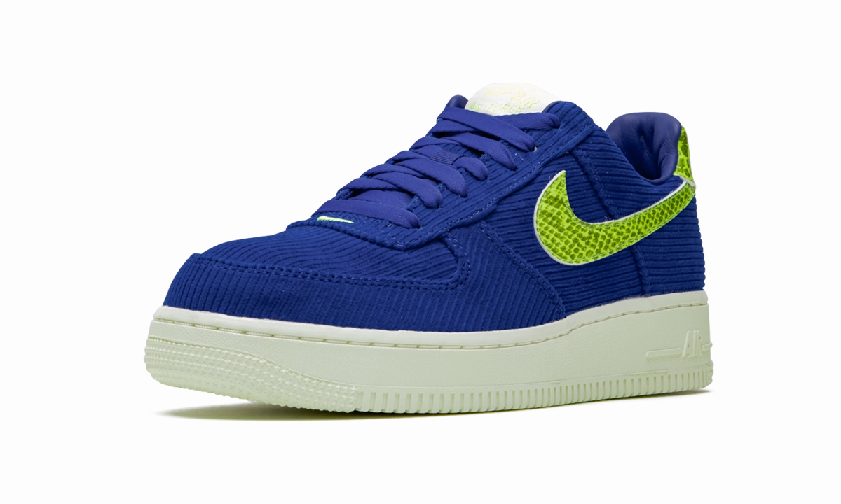 Road Fit AIR FORCE 1 WMNS "Olivia Kim - No Cover"