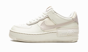 AIR FORCE 1 LO SHADO MNS WMNS "Coconut Milk" Farm Step