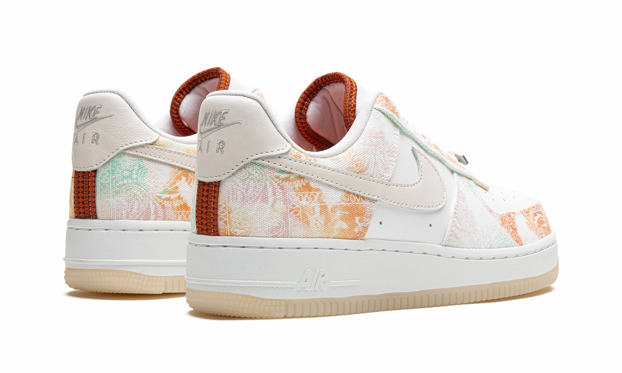 AIR FORCE 1 LO WMNS "Pastel Paisley" Neat Style