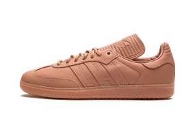 Humanrace Samba "Pharrell Williams - Terracotta" Subtle Vibe Ready Fit