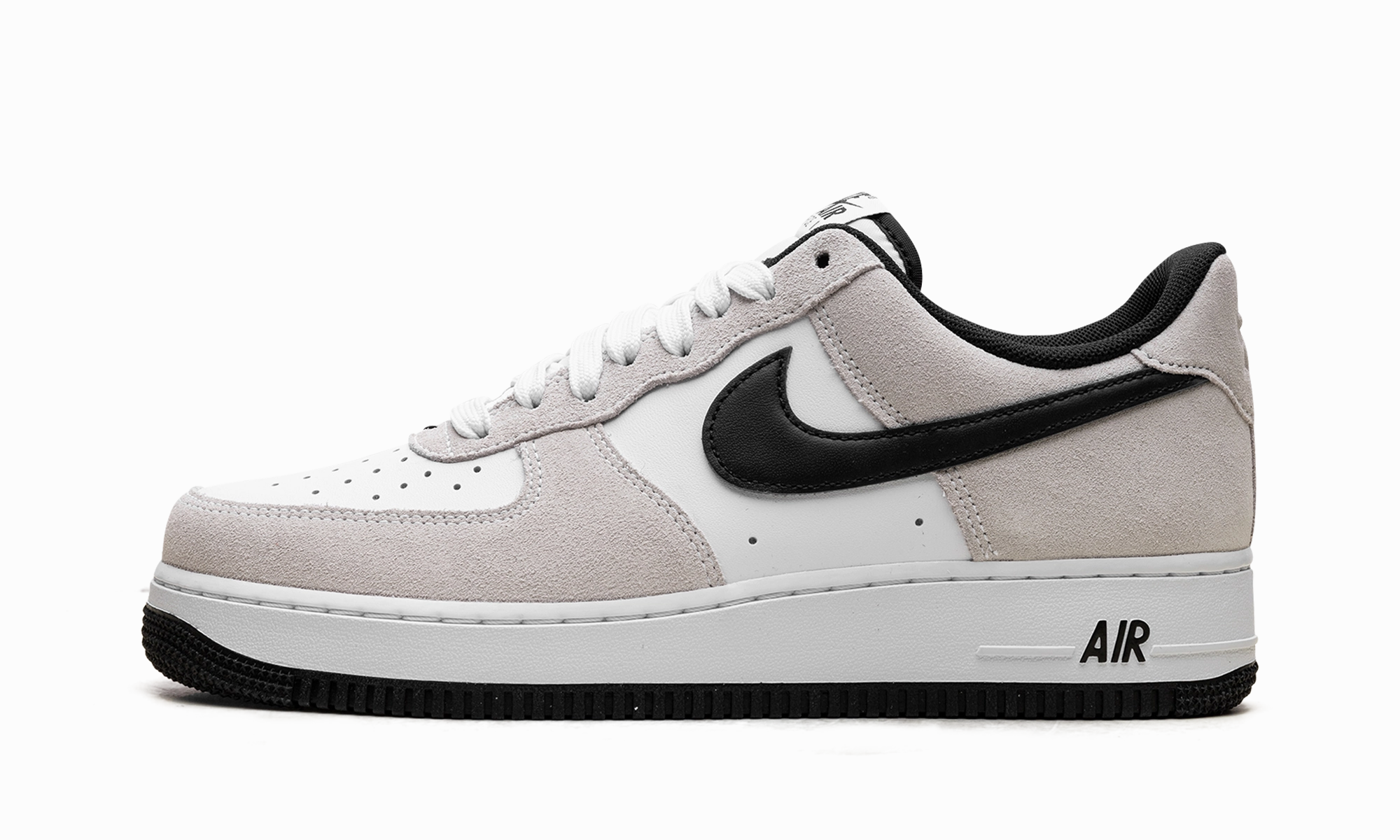 Mood Match Flat Bottom Air Force 1 Low '07 LV8 "White Black"