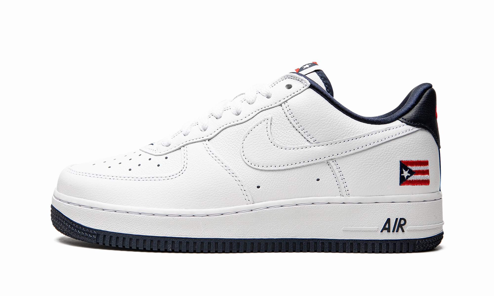 Air Force 1 Low "Puerto Rico" Camp Step