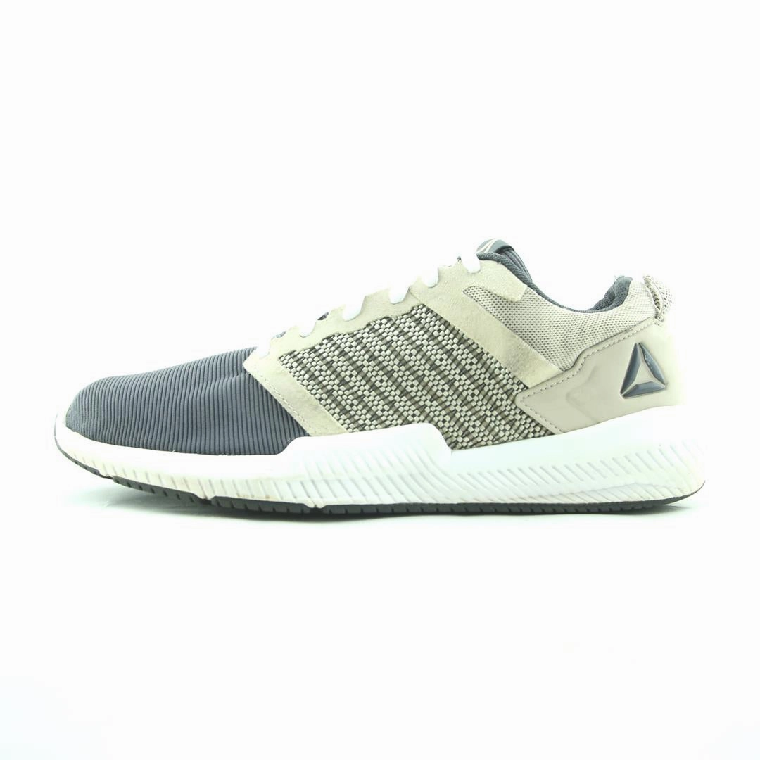 Tuned Vertical Flex Ultralight Foam Core REEBOK HYDRORUSH II