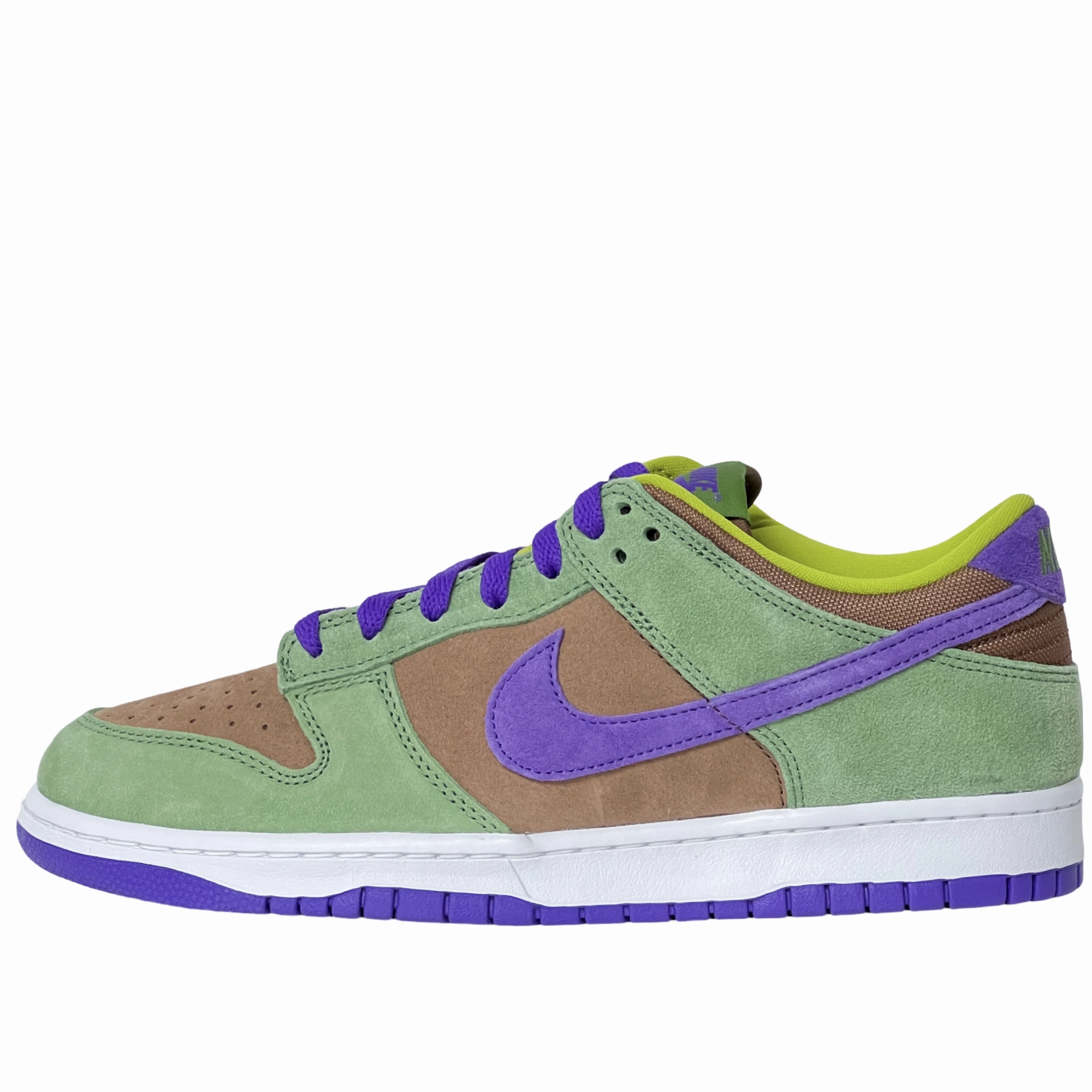 Nike Dunk Low SP Veneer Adjustable Fit Technology