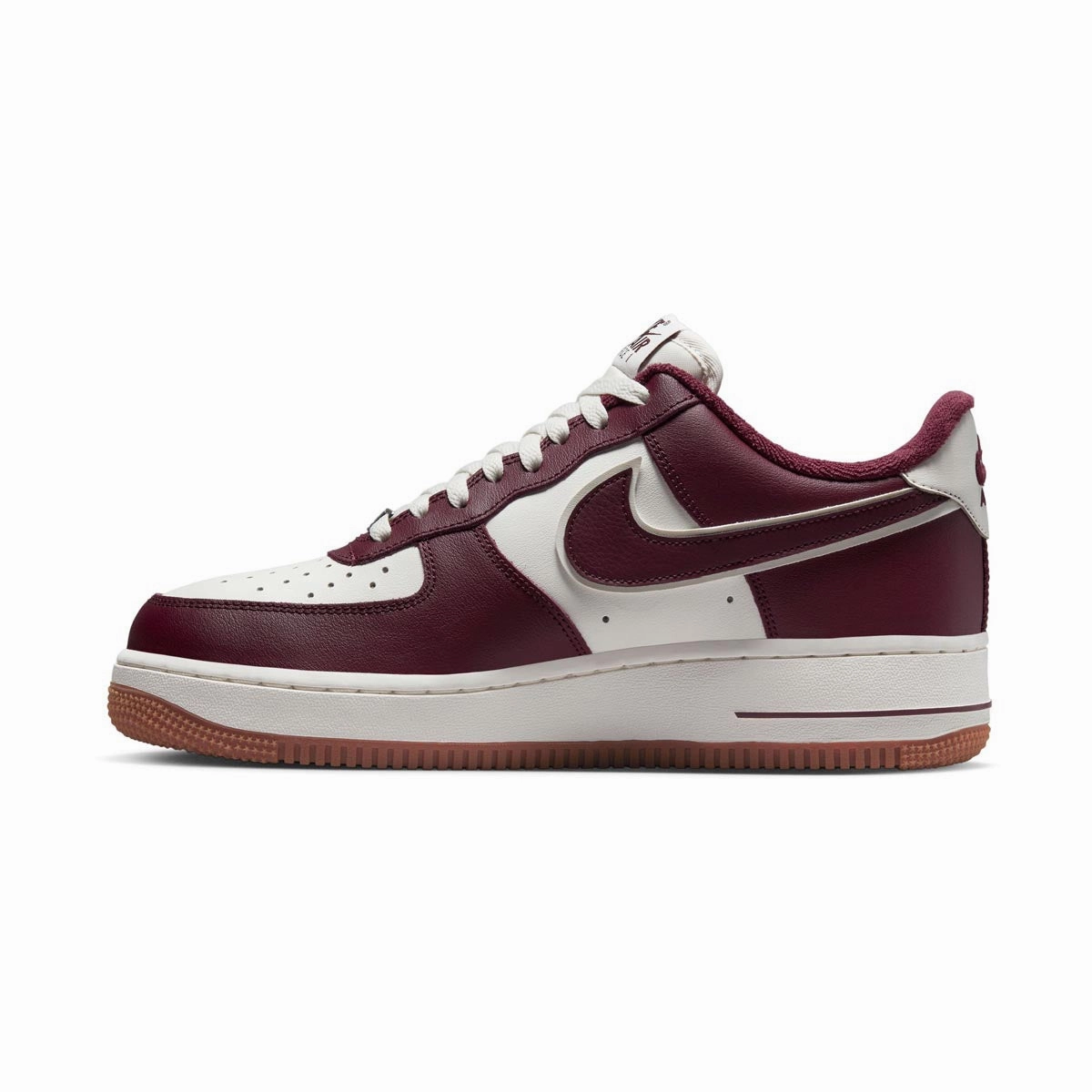 Nike Air Force 1 '07 LV8 Men's Shoes Vibration Dampening Layer Speed Enhancement