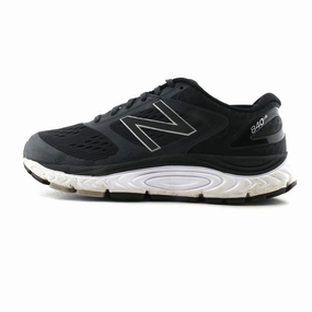 NEW BALANCE 840V4 pirate - themed running gear