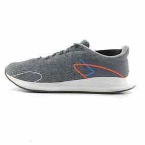 modern shoe design slip - on design NEW BALANCE DYNASOFT LOWKY