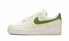 Mid Top Design Dry Touch NIKE AIR FORCE 1 '07 LO WMNS "COCONUT MILK"