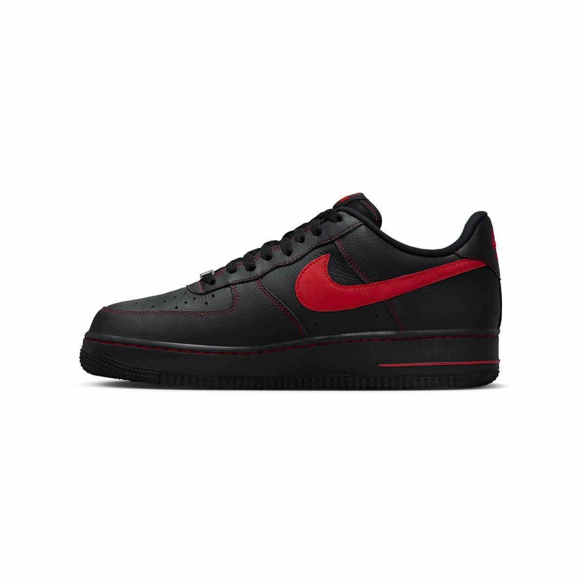 Adaptive Motion Plate Nike Air Force 1 '07 LV8 'Bred' Men's Shoes