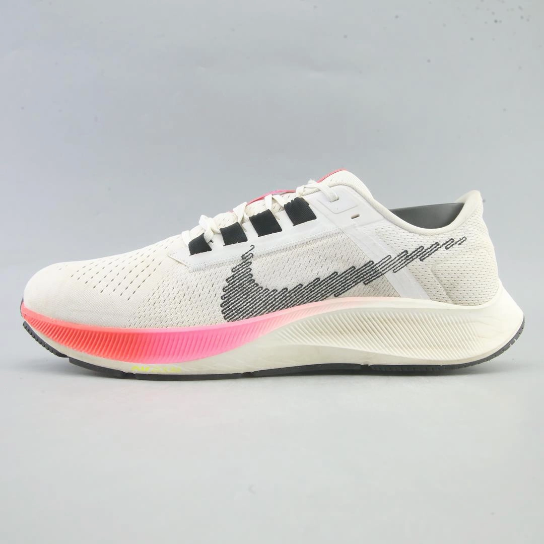 Bright NarrowToeBox NIKE AIR ZOOM PEGASUS 38