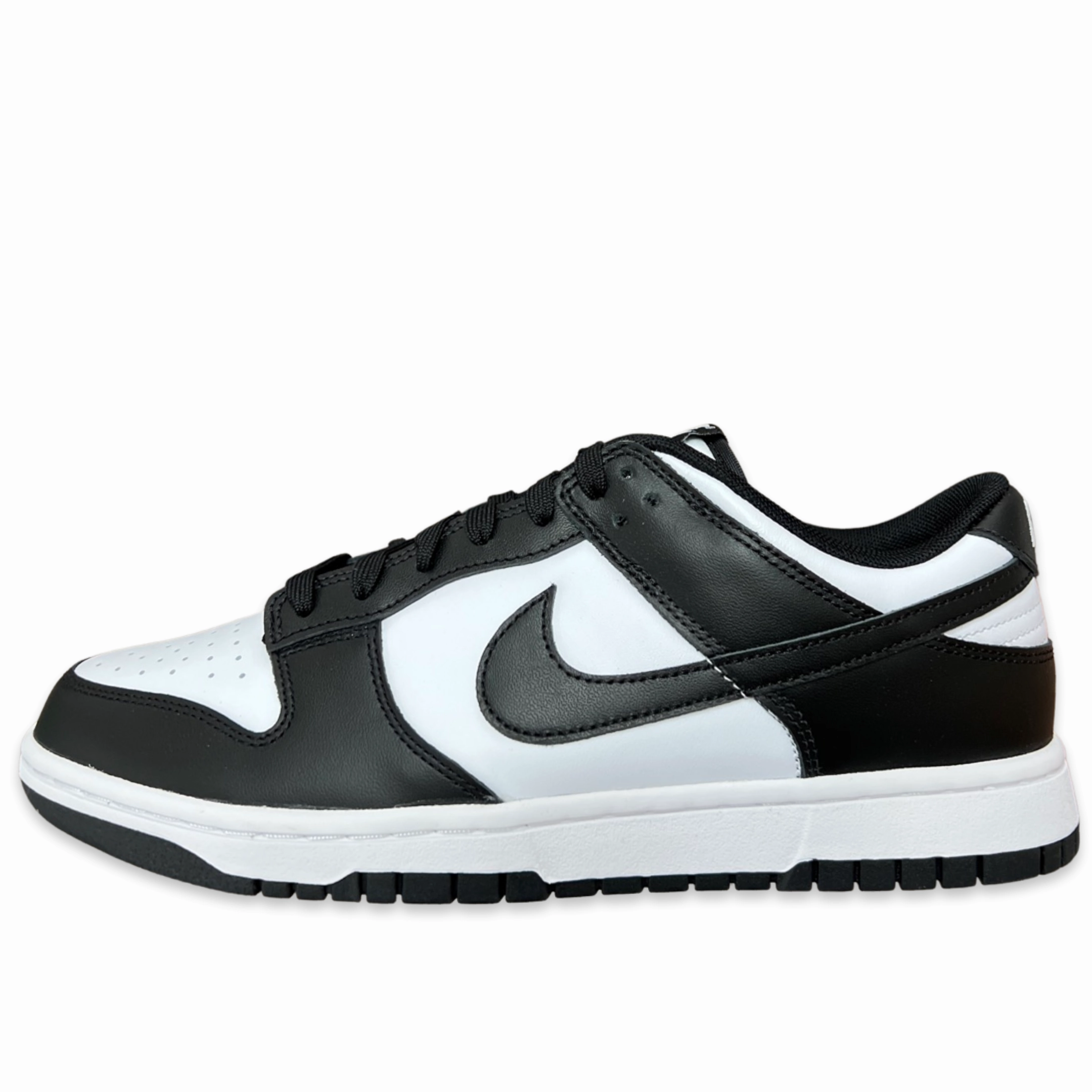 Daily Utility Handcrafted Details Nike Dunk Low White Black