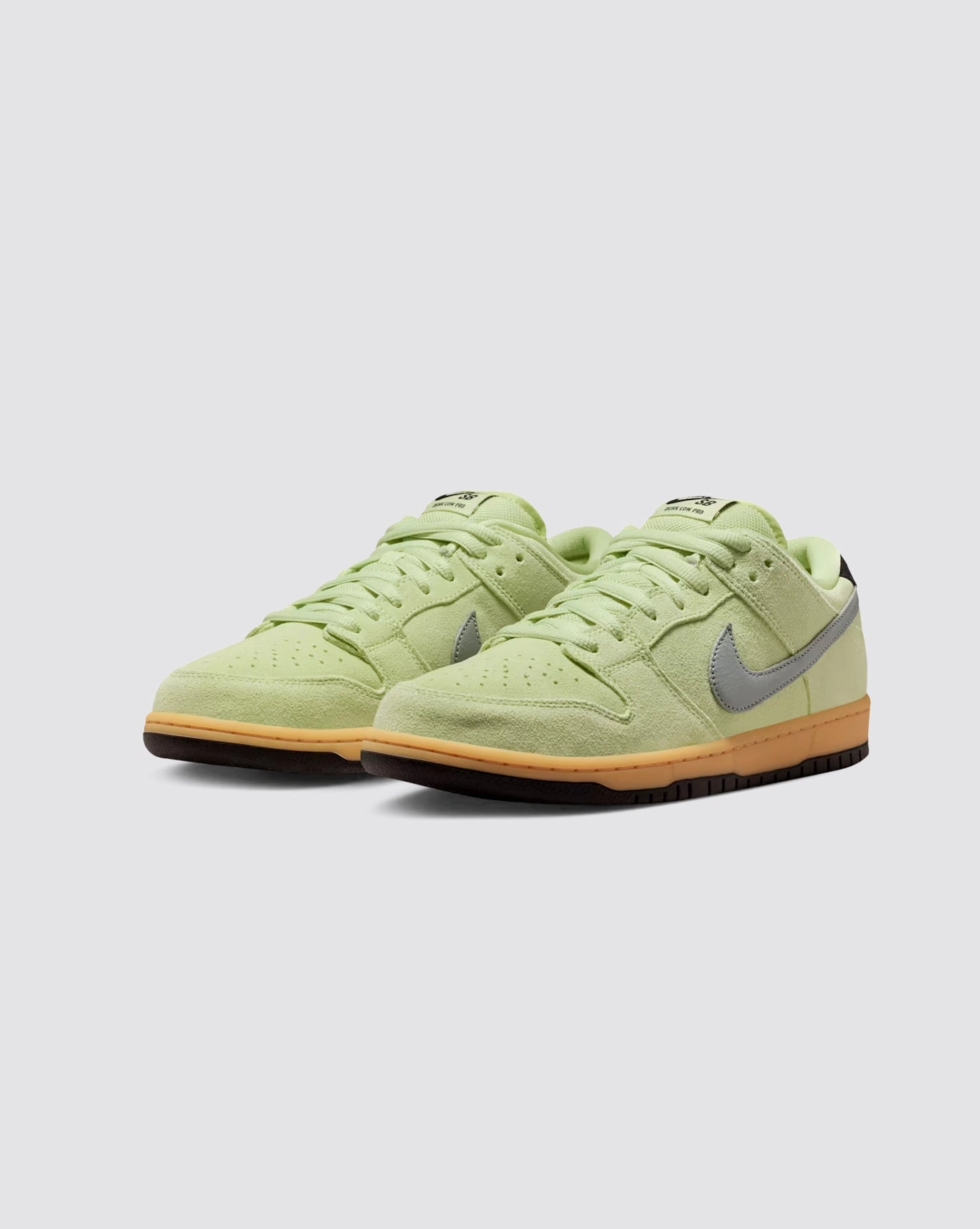 Nike SB Dunk Low Pro Verdugo Mountain Shoe - Liquid Lime Premium Material Cross Training Sneakers