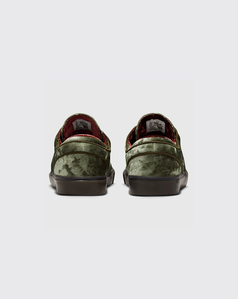 Energy Return Design Nike SB Zoom Janoski OG  ??City of Cinema?? Shoe