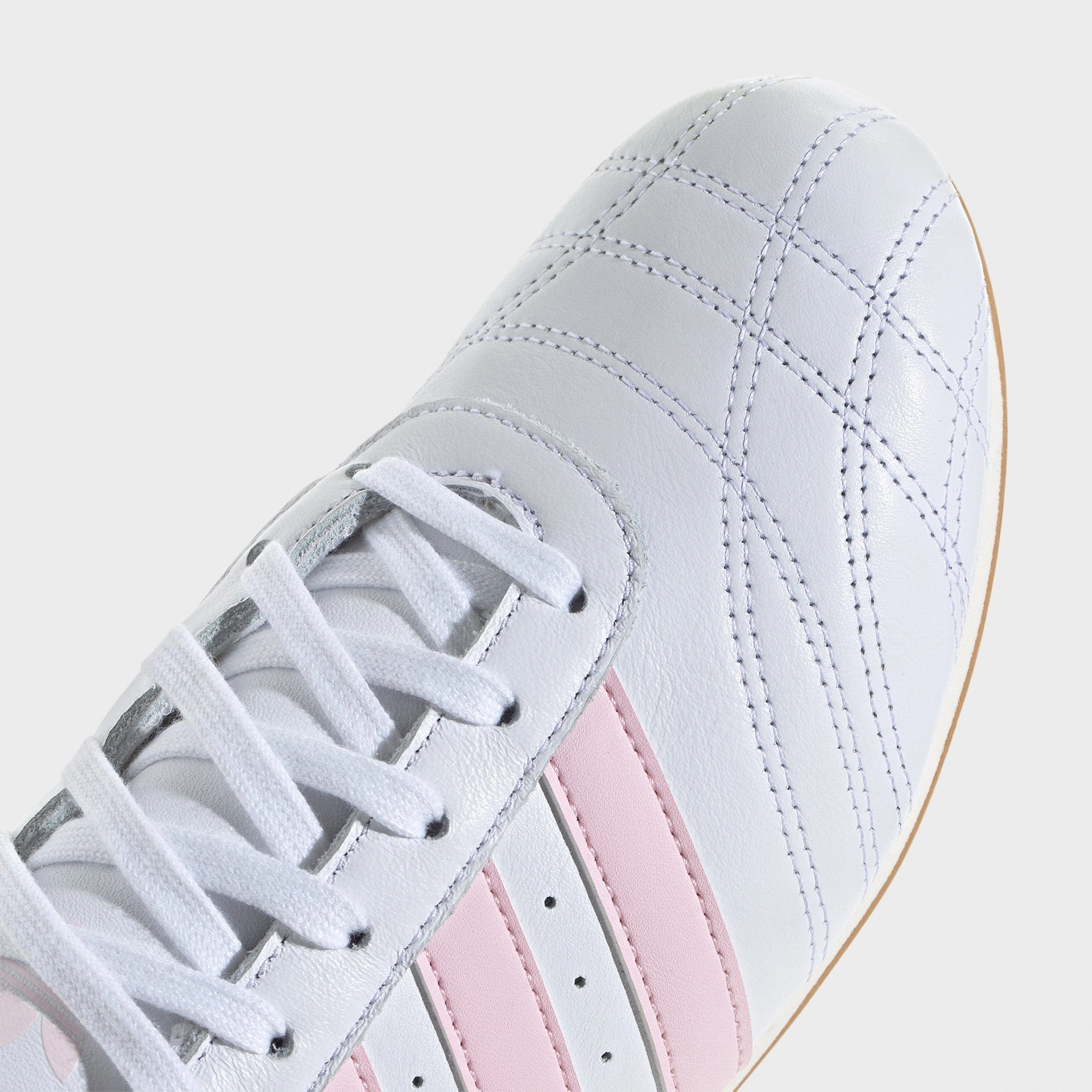 Eco Use Built-In Lining adidas Women's Taekwondo Lace White / Cloud Pink - Gum