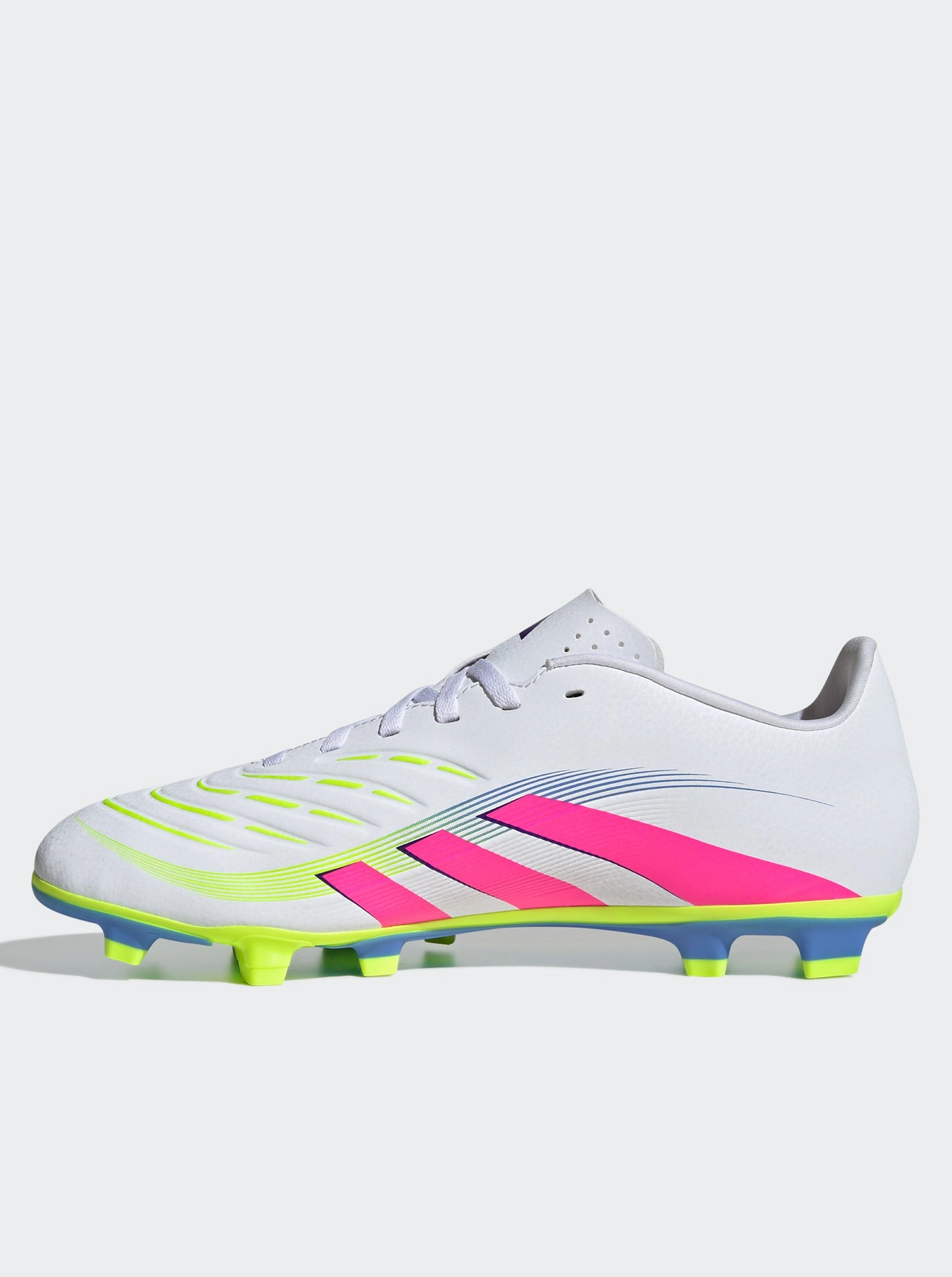 Predator Club Firm/ Multi-Ground Unisex Smooth Siding Chill Walk