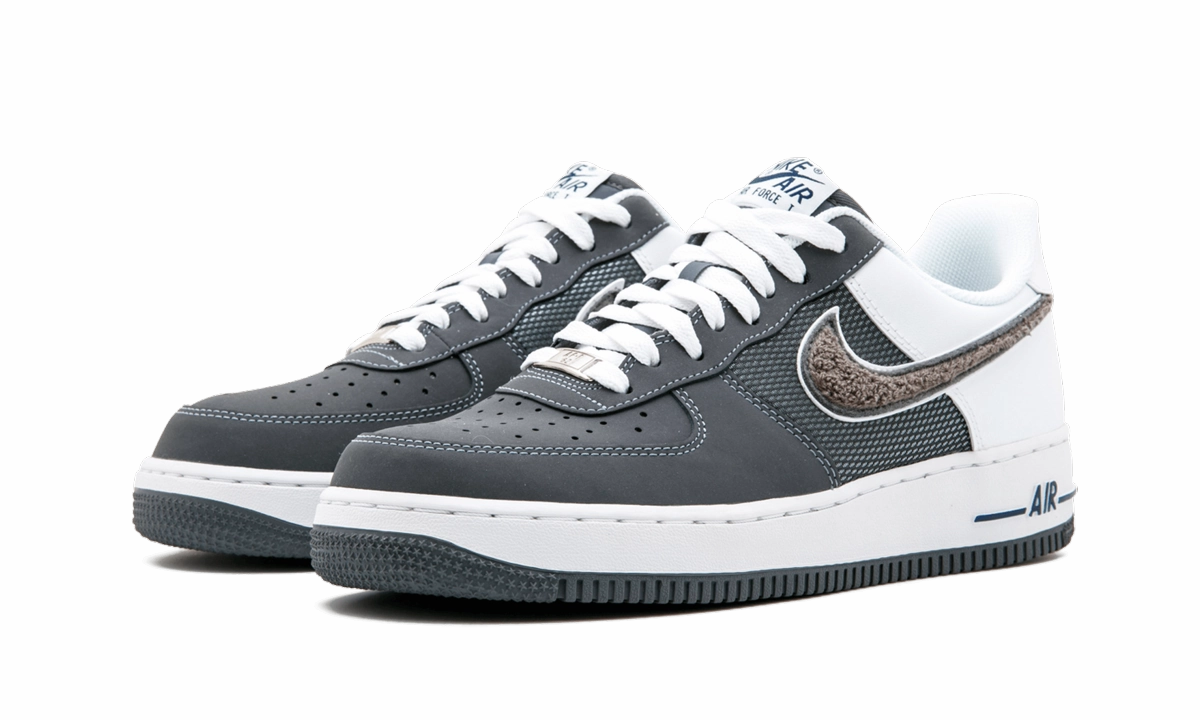 Stitch Free Air Force 1