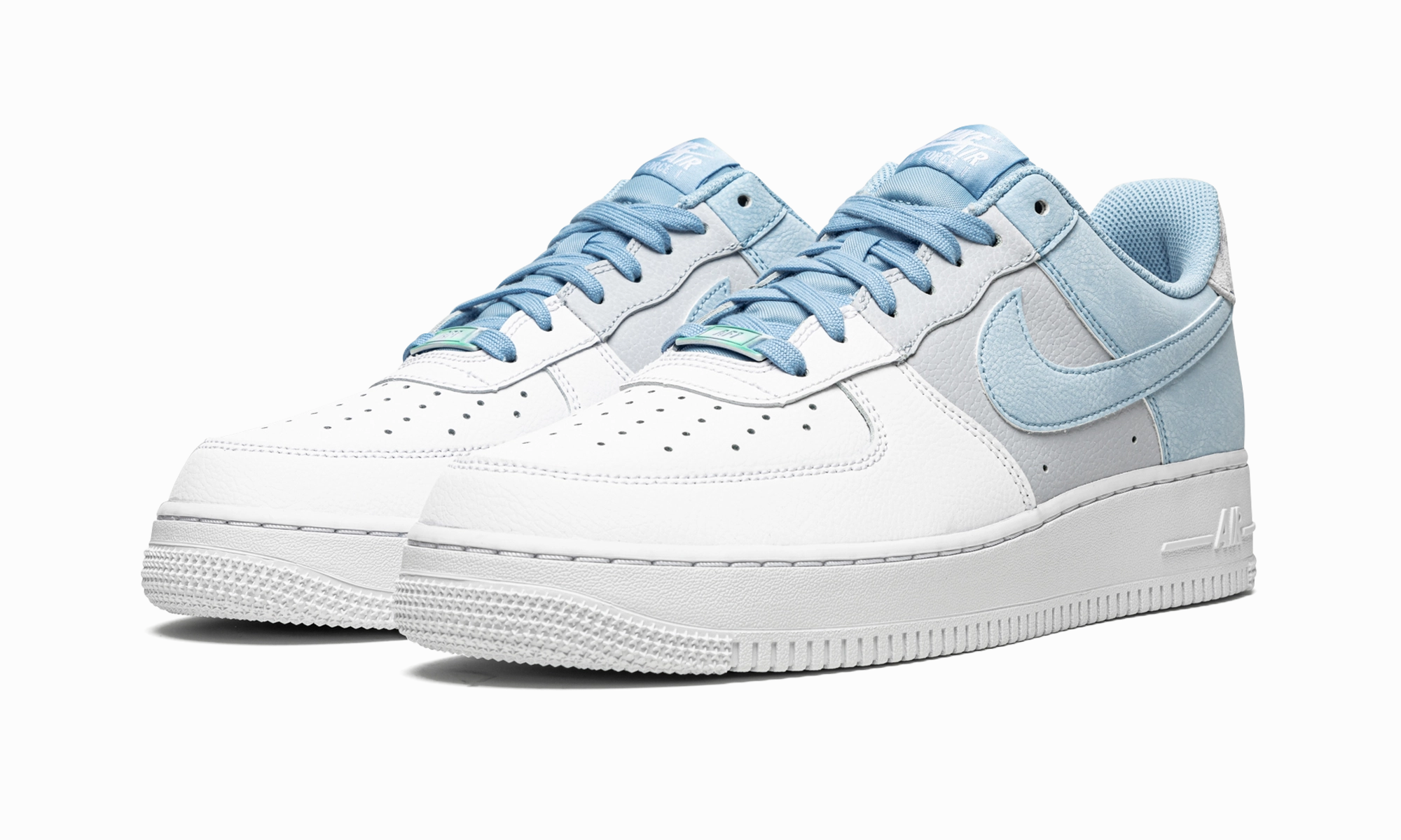 Test Hike Air Force 1 '07 LV8 "Psychic Blue"