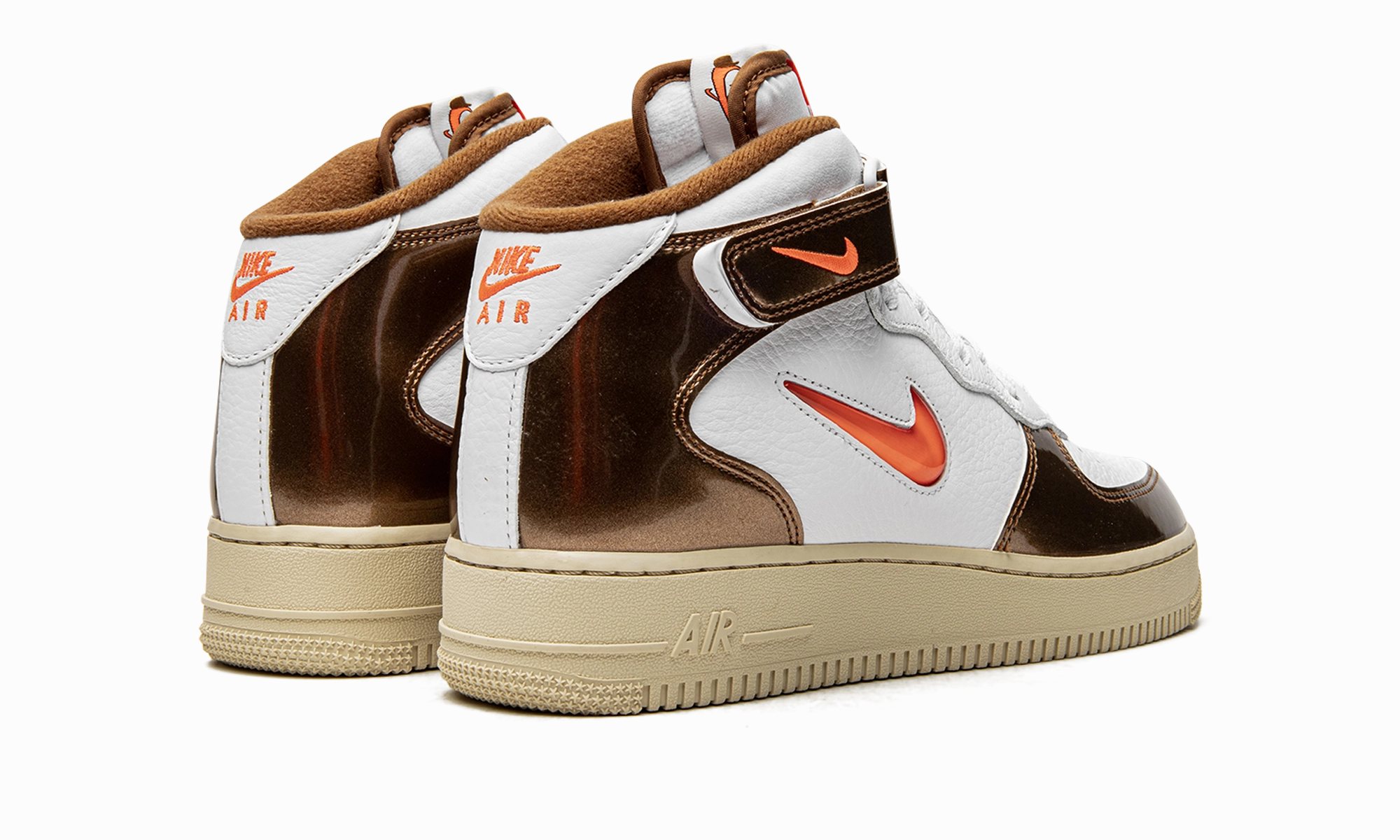 Air Force 1 Mid QS "Ale Brown" Padded Cool Inside