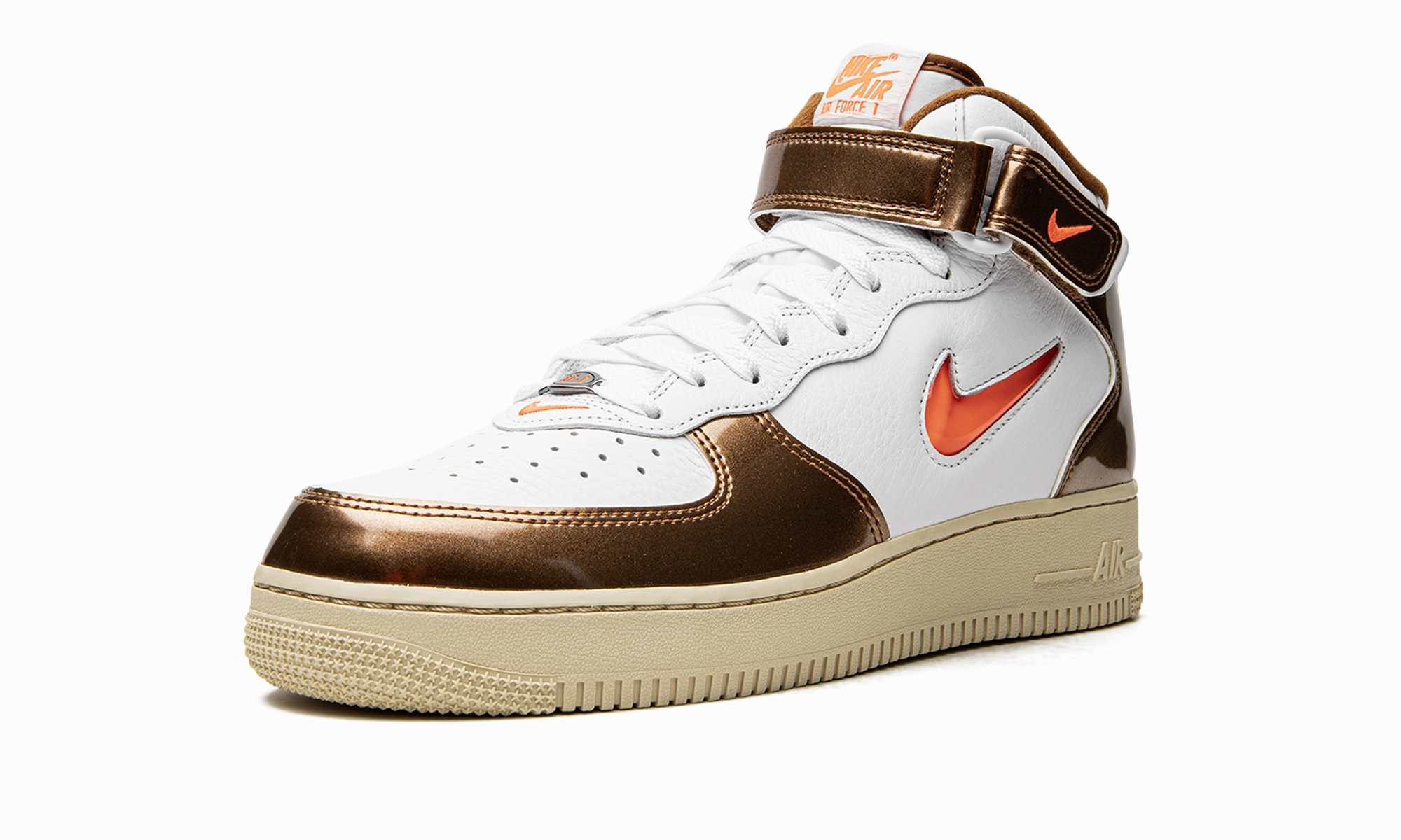 Free Movement Air Force 1 Mid QS "Ale Brown"