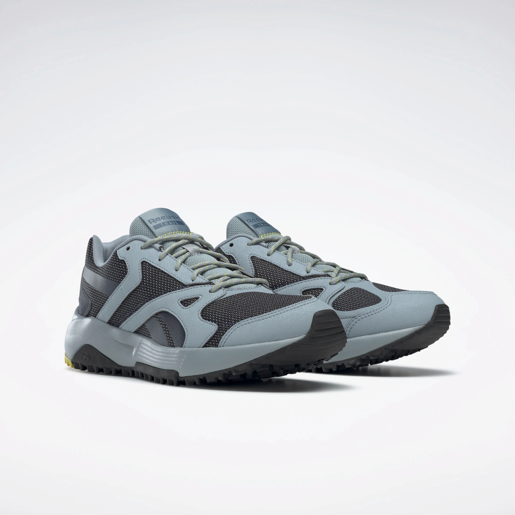 Seamless Toe Box Recycled Polyester Blend Reebok Men's Lavante Terrain Shoes - Meteor Grey F17-R / Noble Grey Met / Black