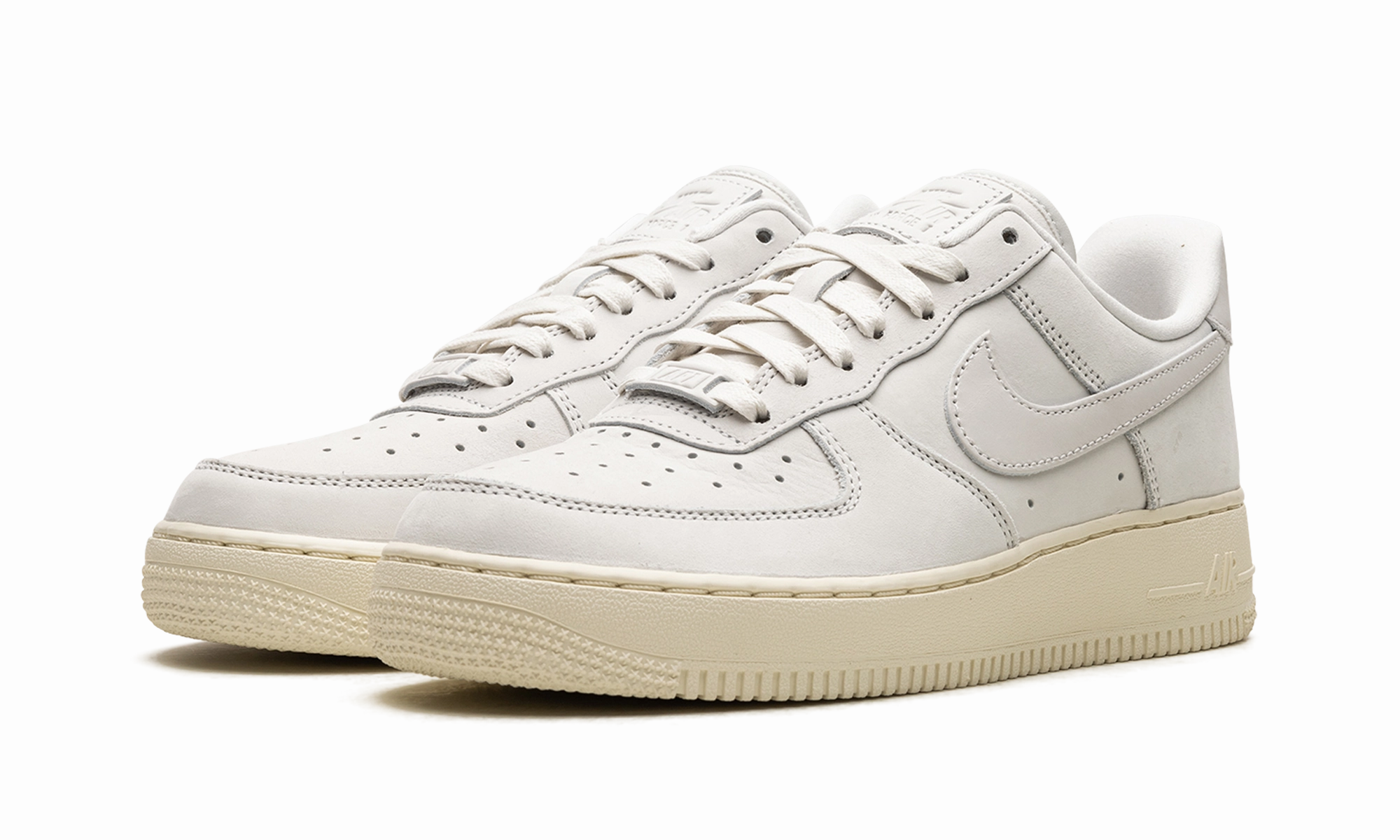Natural Fit AIR FORCE 1 LO WMNS "Summit White"
