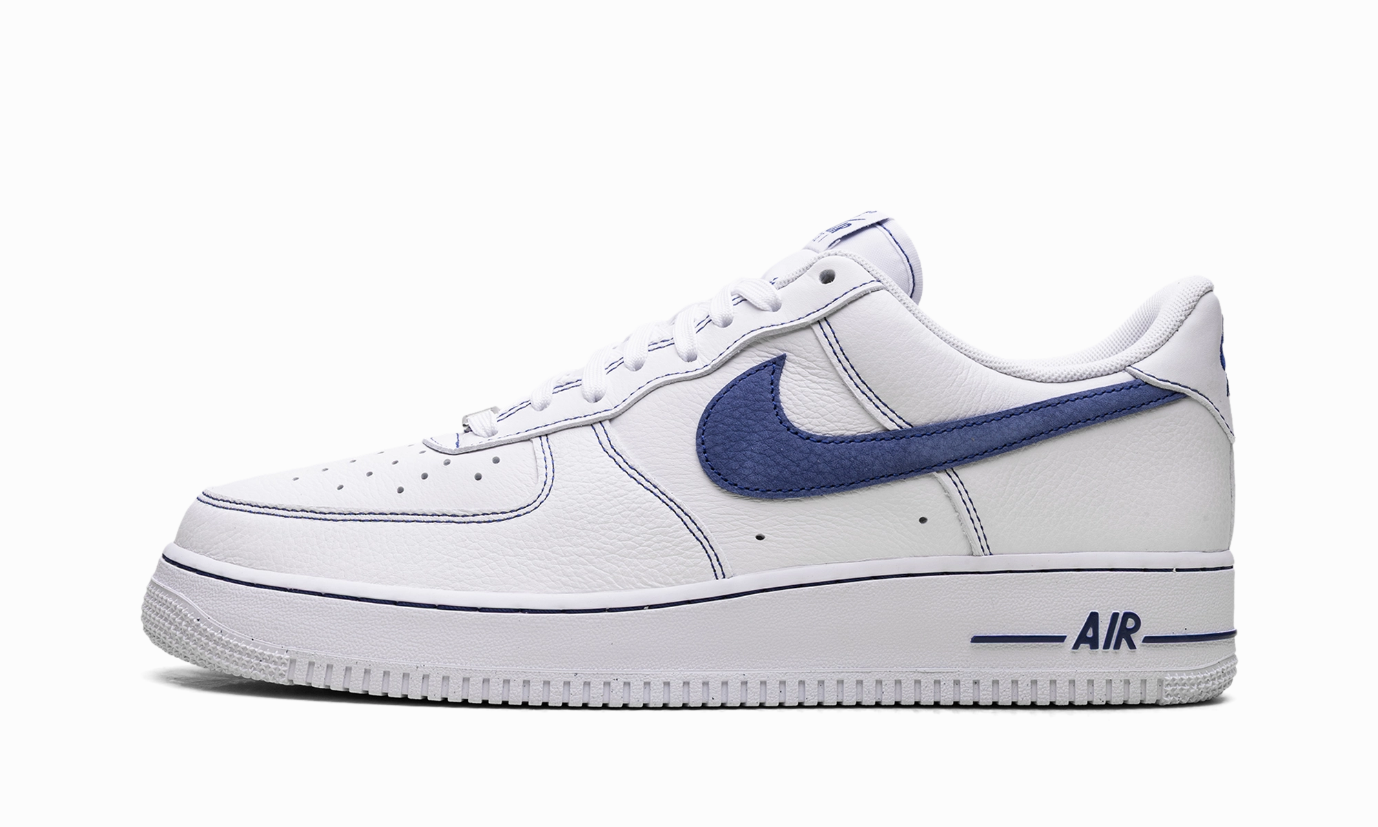 Air Force 1 '07 LV8 "White Deep Royal Contrast Stitch" Form Fit Dirt Hike