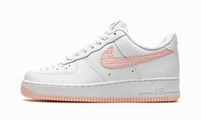AIR FORCE 1 LO MNS WMNS "Valentine's Day 2022" Jogging Gear
