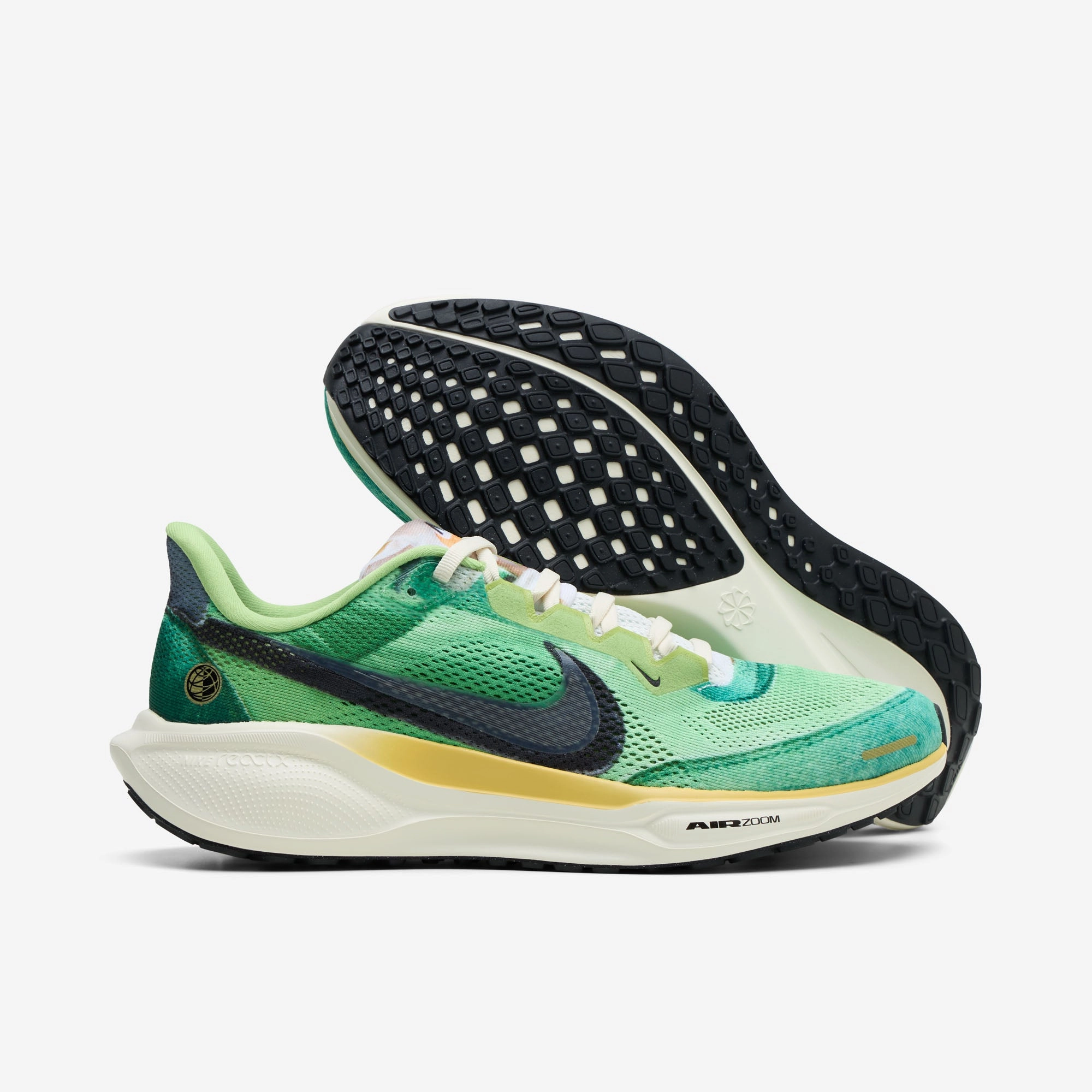 Nike Pegasus 41 SE Multi-Colour / Vivid Green - Dark Apple trail - suitable running on a track oval