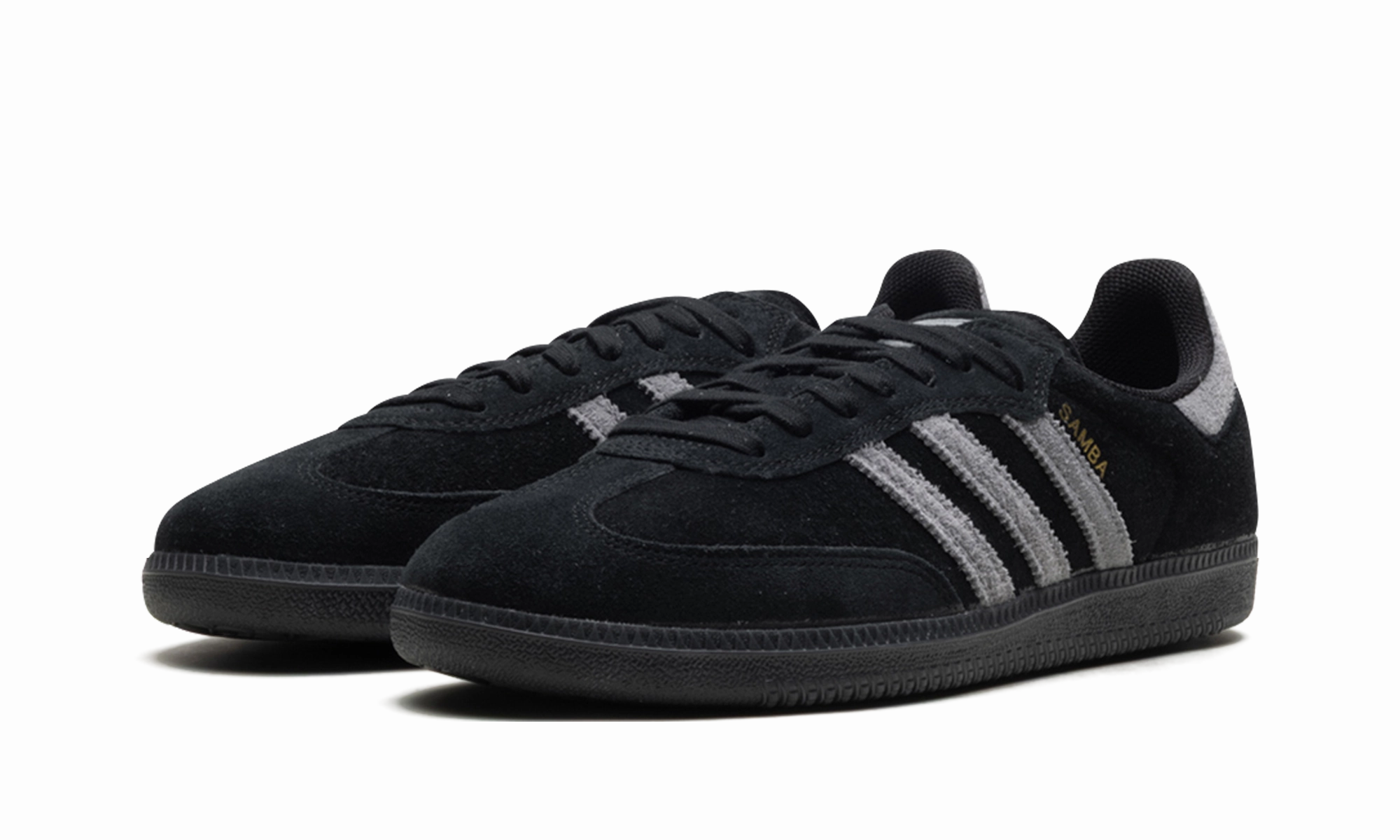 Stair Run Evening Hike Samba ADV "Core Black Grey"