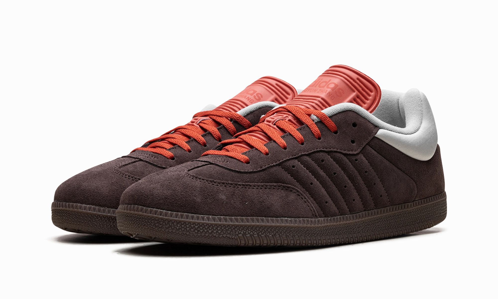 Samba "Dingyun Zhang - Oxidized Brown" Rubber Tread Pattern Farm Hike