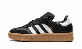 Samba XLG "Black White Gum" Easy to Wear Stride Ready