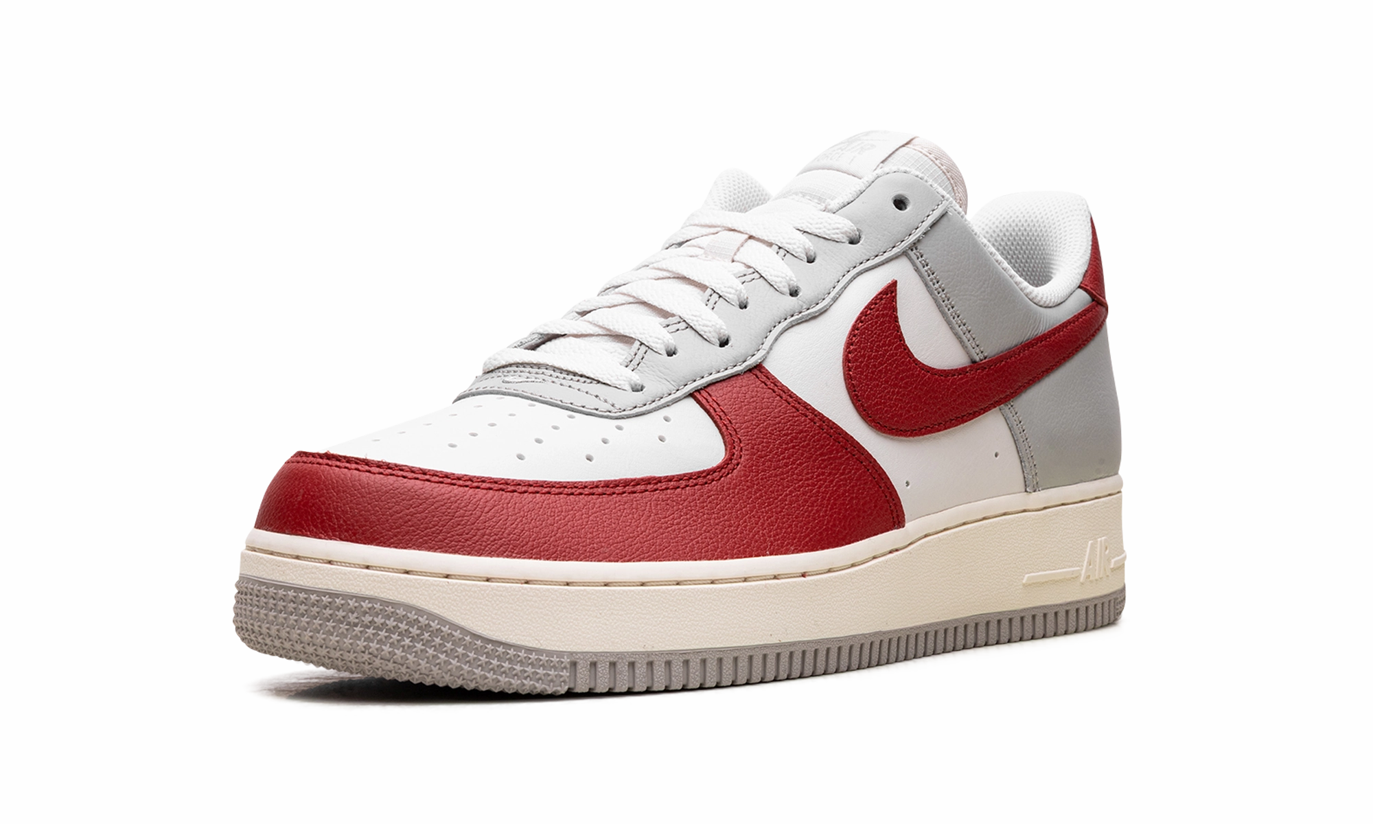 Cushion Points Air Force 1 Low '07 LV8 "Phantom Gym Red"