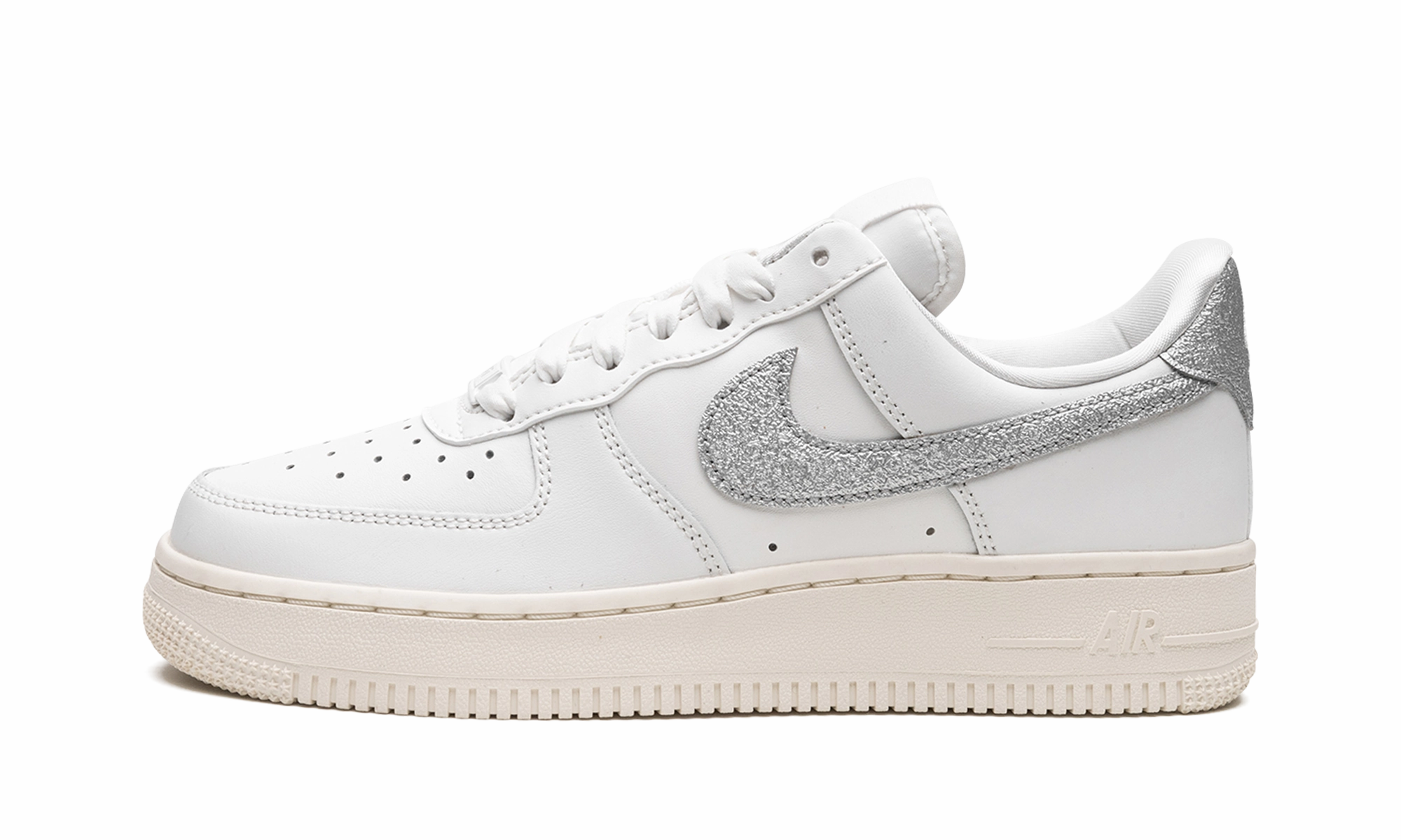 AIR FORCE 1 '07 MNS WMNS "Summit White Sail White Metallic Silver" Relaxed Fit Shoes All Rounder