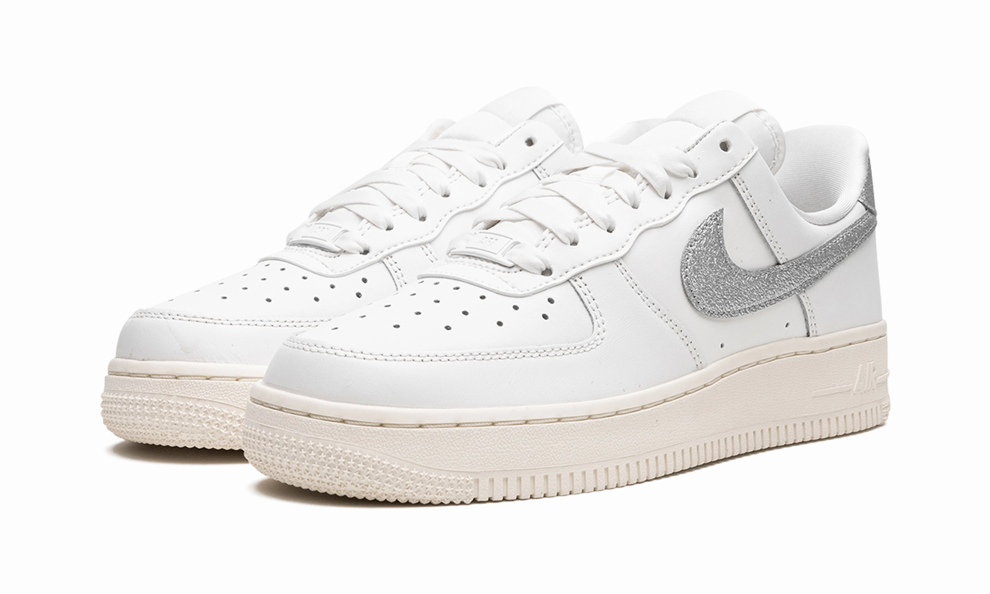AIR FORCE 1 '07 MNS WMNS "Summit White Sail White Metallic Silver" Wear Daily Urban Tasks