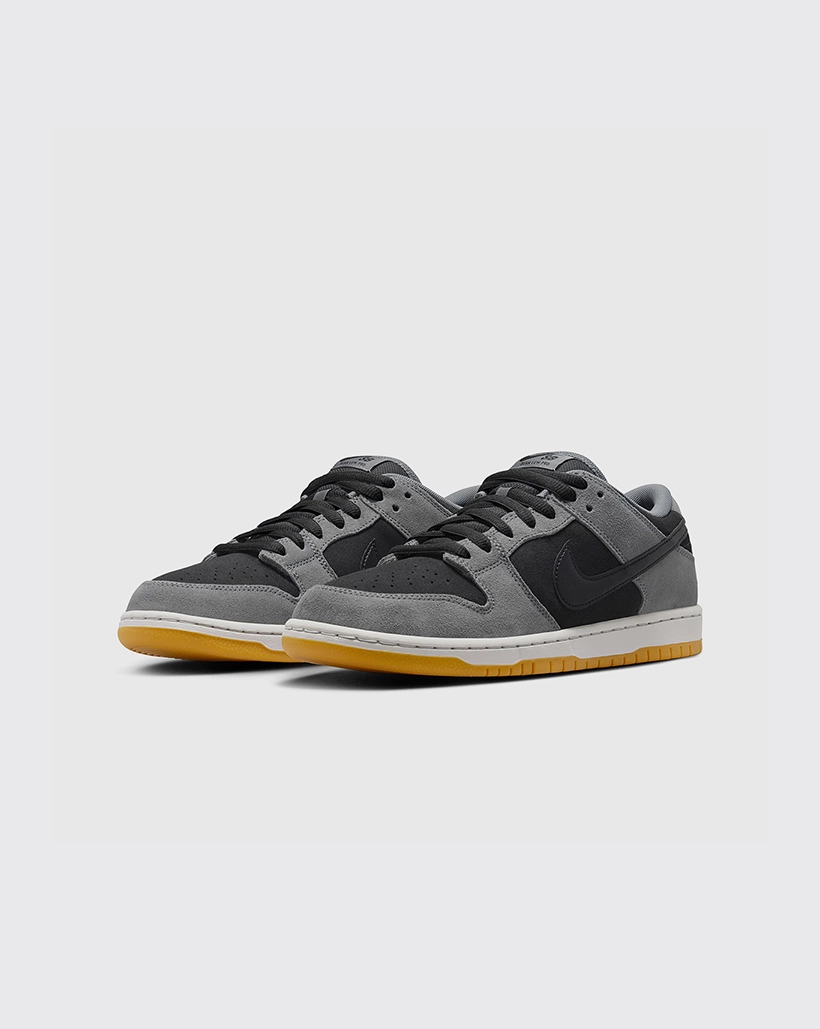 Nike SB Dunk Low Pro Shoe - Smoke Grey/Black Daily Focus
