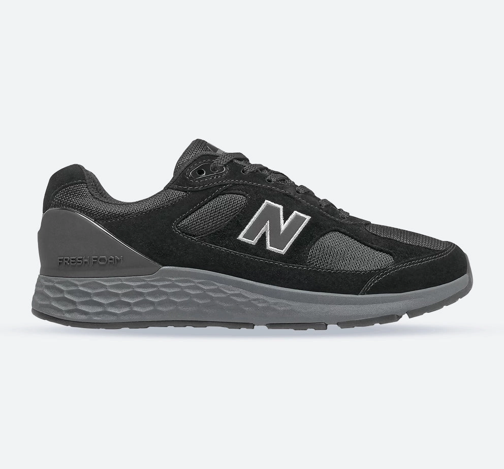 Soft outsole Cold resistant Womens Wide Fit New Balance MW1880 Walking Trainers - Black