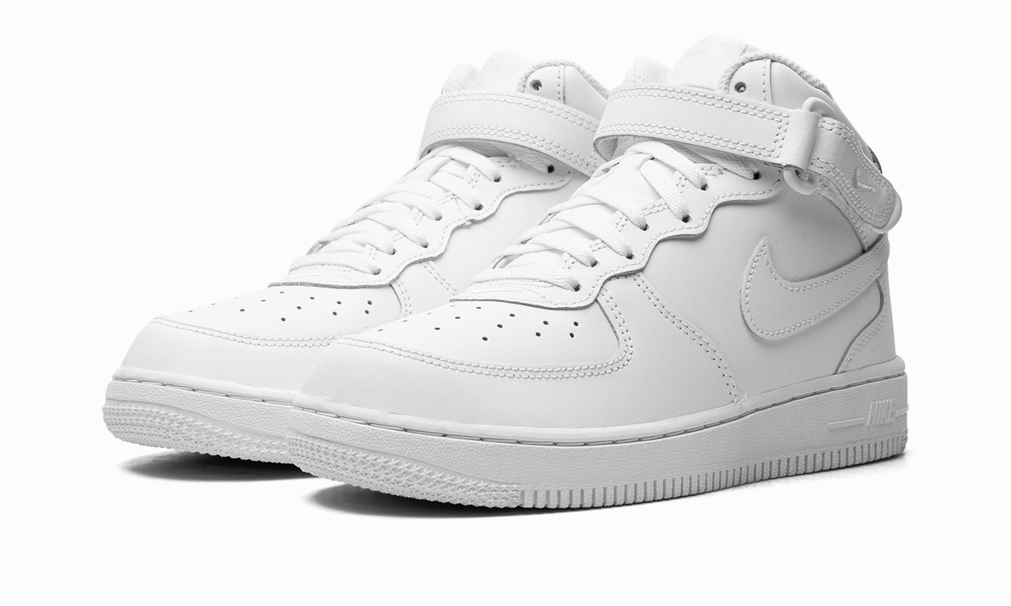 Travel Essential Air Force 1 Mid PS
