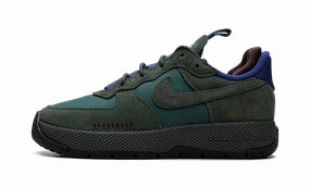 AIR FORCE 1 ILD WMNS "Fir Green" Active Gear