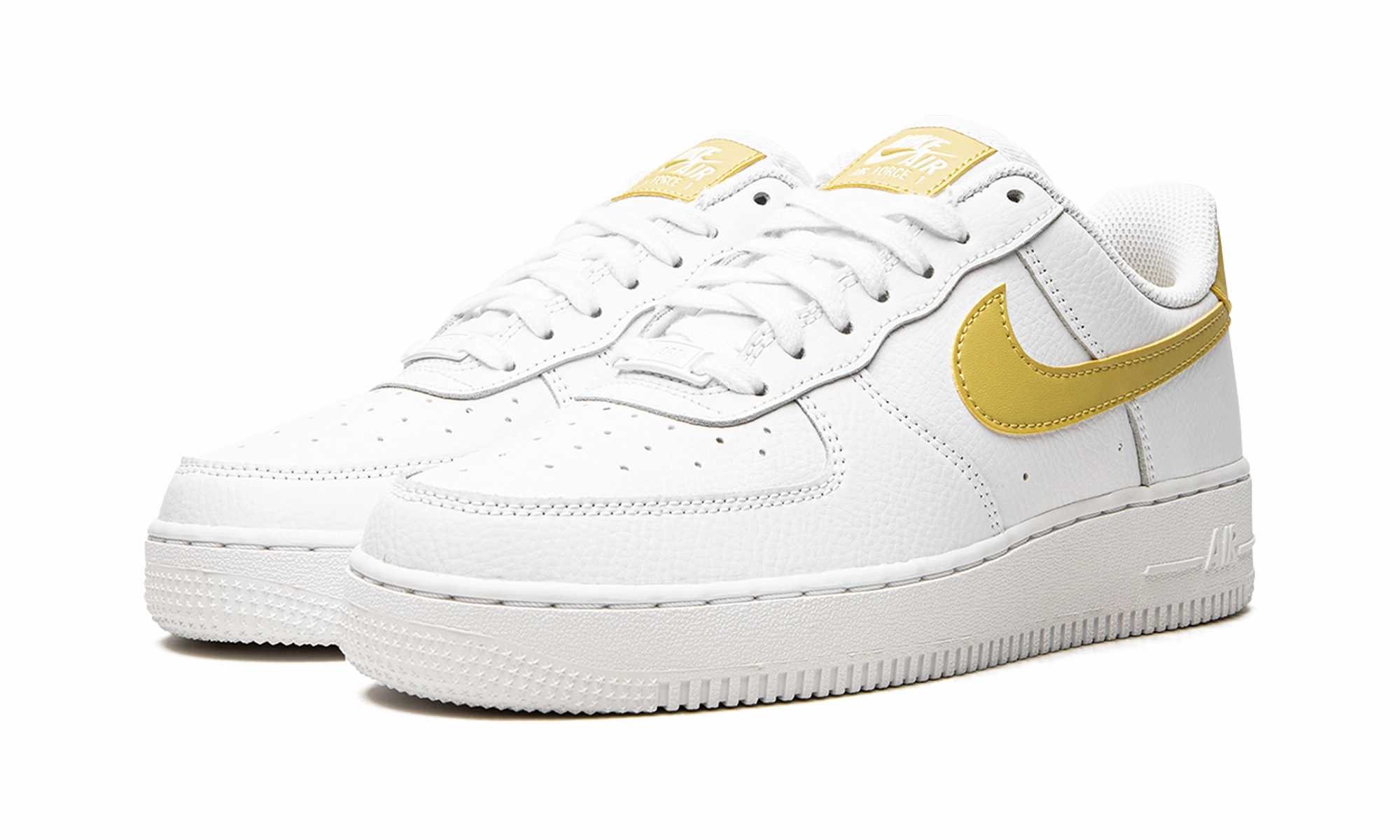 AIR FORCE 1 LO MNS WMNS "White / Saturn Gold" loafers