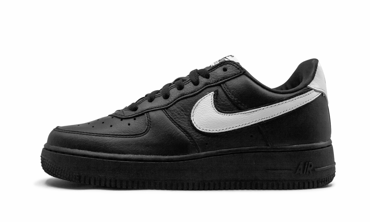 Moisture control Air Force 1 Low Retro QS "Black"