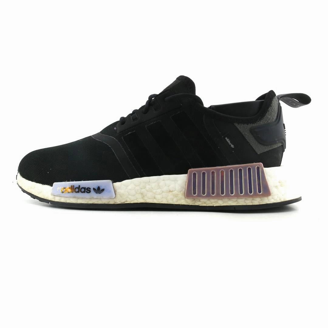 ADIDAS NMD R1 frisbee shoes beginner - friendly