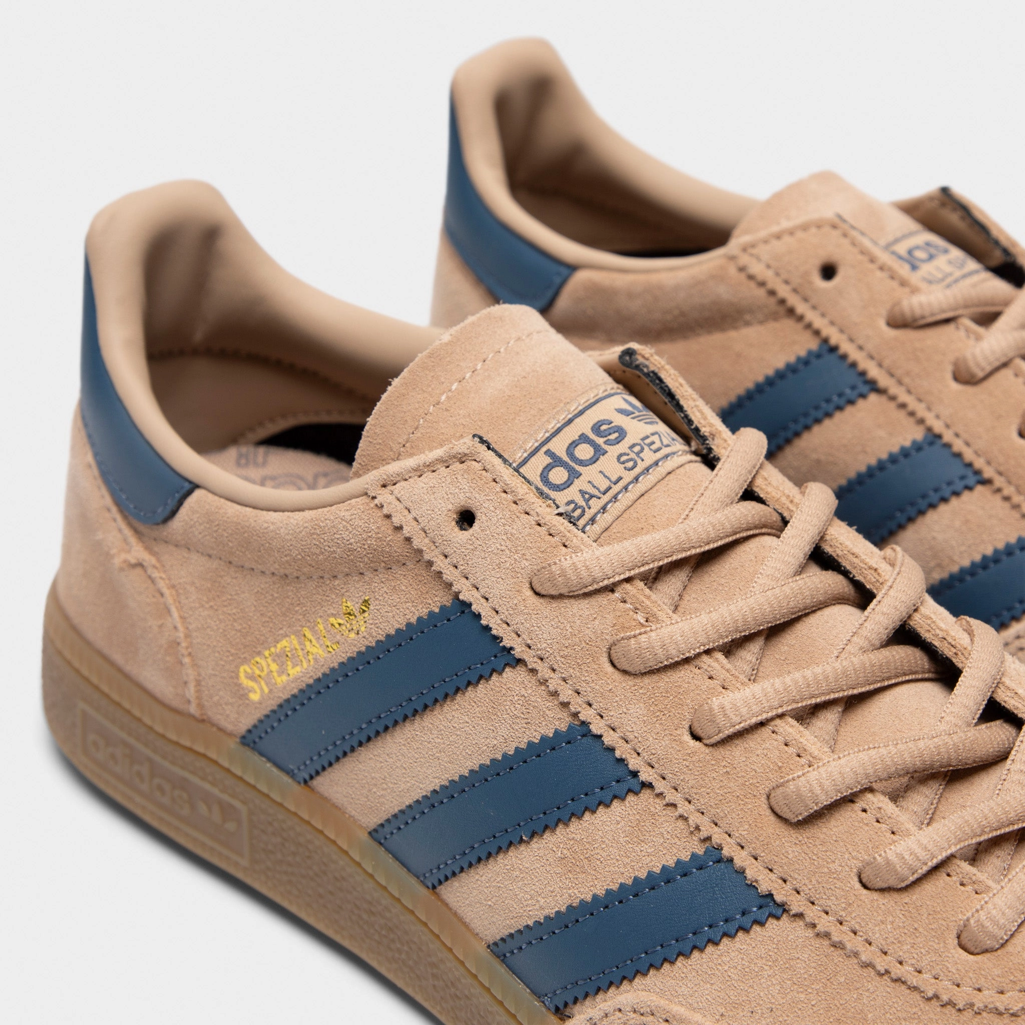 Modern Casual EVA sole adidas Originals Handball Spezial Warm Sandstorm / Blue
