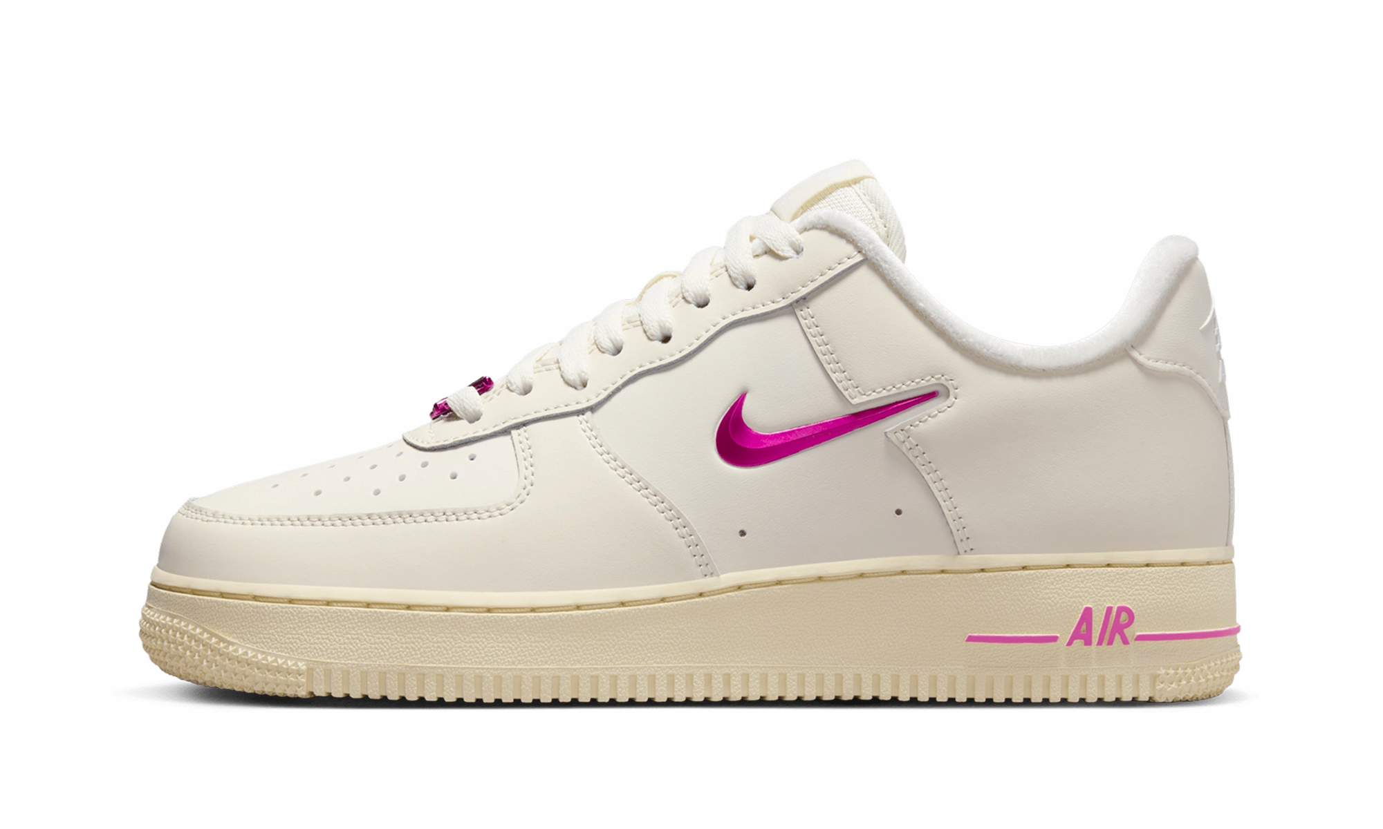 Air Force 1 Low '07 SE WMNS "Dance Playful Pink" outdoor mode