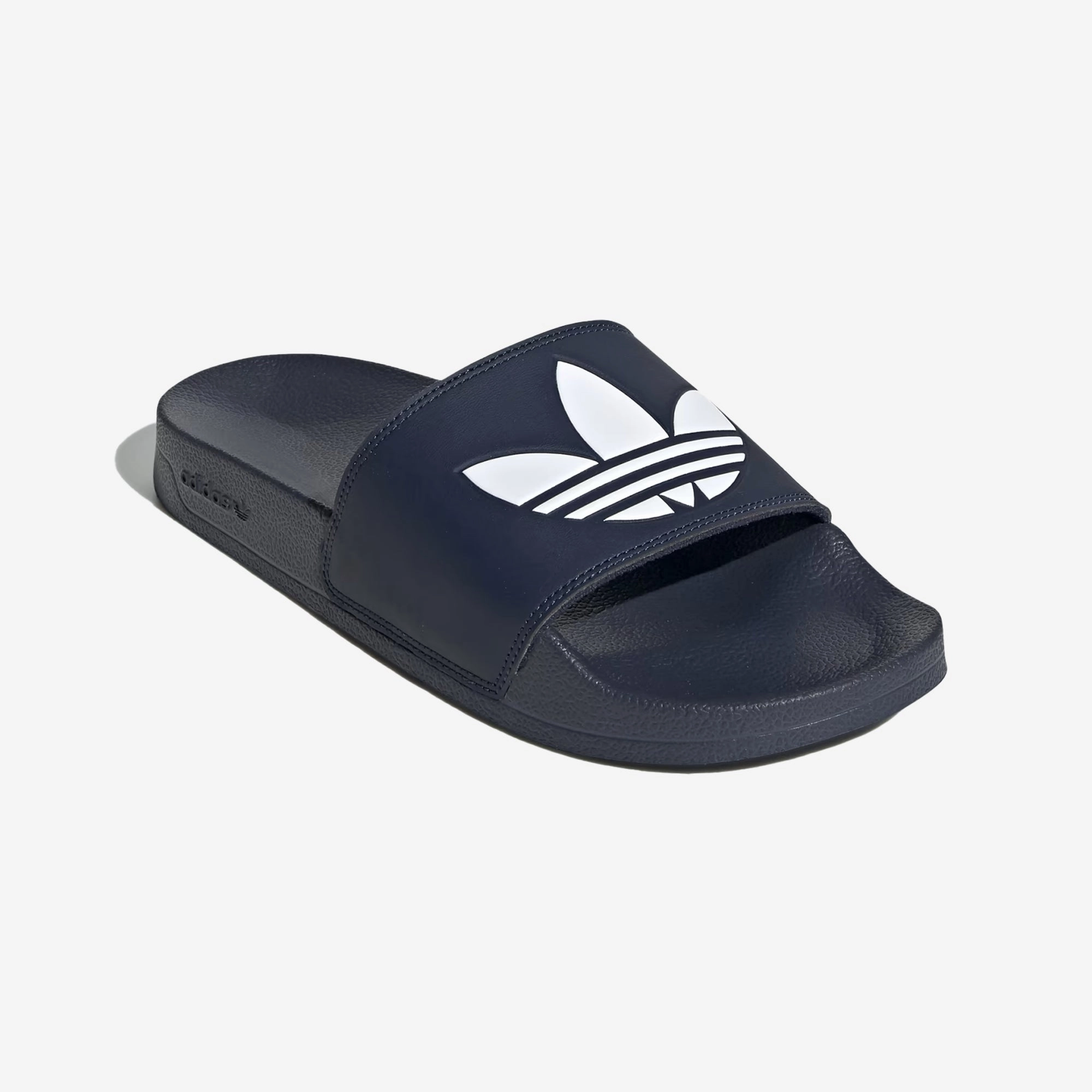 No Seam Interior Shock Diffusing Adidas Originals | ADILETTE LITE SLIDES { NAVY/CLOUD WHITE
